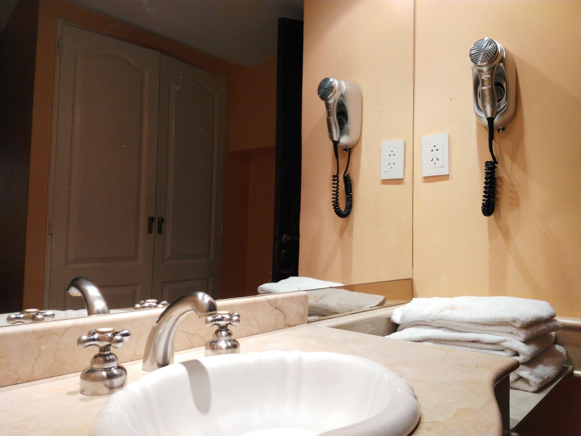 Hotel A&B Internacional Μπουένος Άιρες Εξωτερικό φωτογραφία