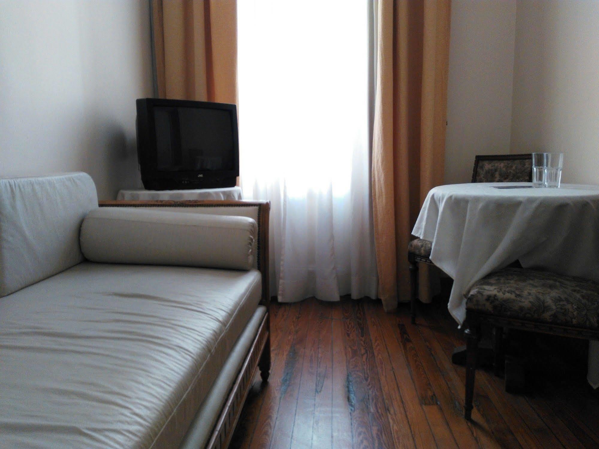 Hotel A&B Internacional Μπουένος Άιρες Εξωτερικό φωτογραφία